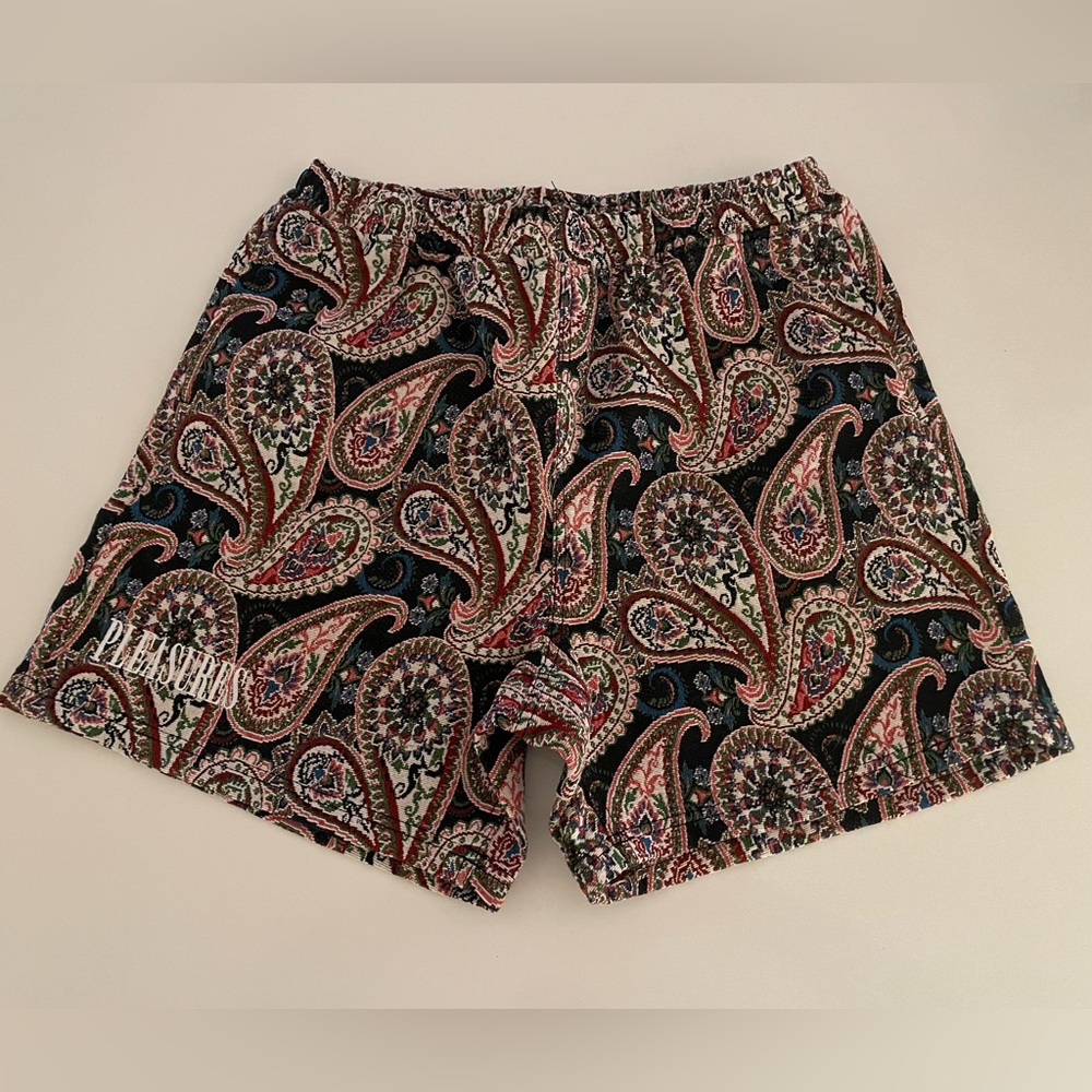 PLEASURES MENS CASKET
WOVEN SHORTS 'BLACK' Size XL